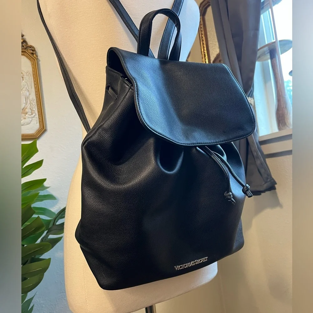 Victoria’s Secret Limited Edition Drawstring Backpack Black Faux Leather 2016